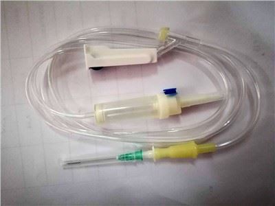Jednokratni medicinski set za infuziju, uobičajena jedinica za infuziju s iglom